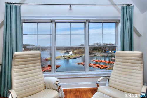 c402-16 Hayestown Rd, Danbury, CT, 06811-4996 | Card Image