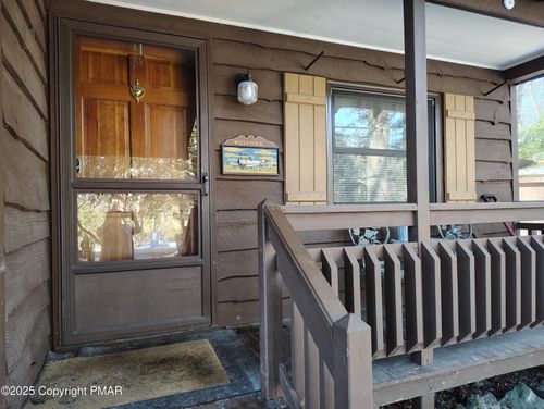 9 Crest Dr, Lake Harmony, PA, 18624 | Card Image