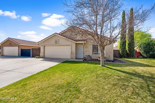 3316 E Avenue K4, Lancaster, CA, 93535-4947 | Card Image