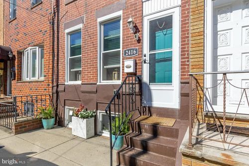 2416 S Bancroft St, PHILADELPHIA, PA, 19145-4305 | Card Image