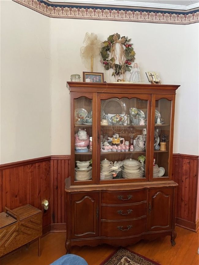 429 Marguerite Ave, House other with 3 bedrooms, 1 bathrooms and 2 parking in Wilmerding PA | Image 6