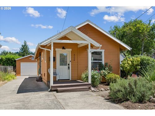 3158 Ne 78th Ave, Portland, OR, 97213-6519 | Card Image