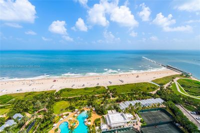 2506 - 100 S Pointe Dr, Condo with 2 bedrooms, 2 bathrooms and null parking in Miami Beach FL | Image 3