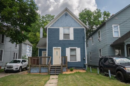 819 Oakland Dr, Kalamazoo, MI, 49008-1201 | Card Image