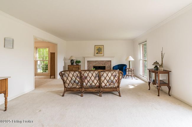 1824 Knollwood Rd, House other with 4 bedrooms, 3 bathrooms and null parking in Louisville KY | Image 7