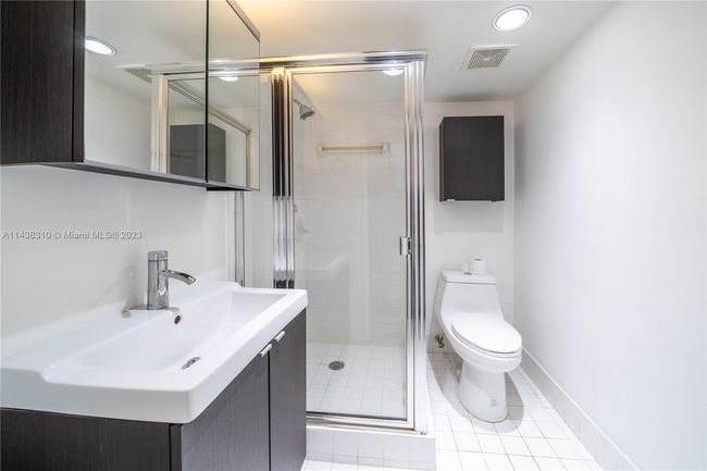 APT-308 - 2600 Collins Ave, Condo with 2 bedrooms, 4 bathrooms and null parking in Miami Beach FL | Image 14