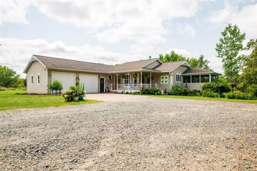50445 S 3rd St, ELEVA, WI, 54738 | Card Image