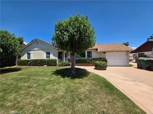 1272 Elm Ave, Beaumont, CA, 92223-1429 | Card Image
