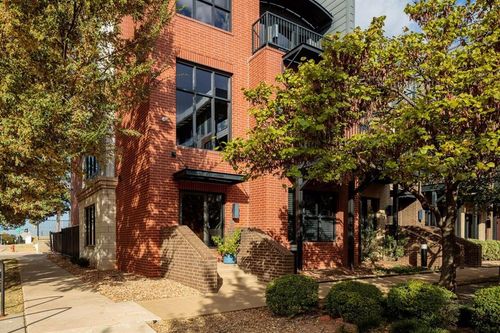 223 Ne 4th St, Oklahoma City, OK, 73104-2212 | Card Image