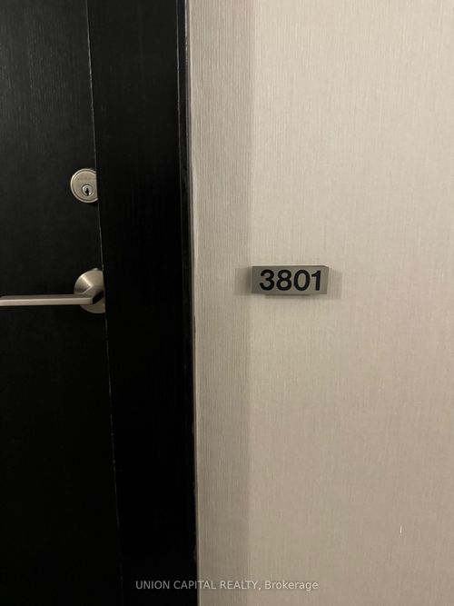 3801-33 Charles St E, Toronto, ON, M4Y0A2 | Card Image