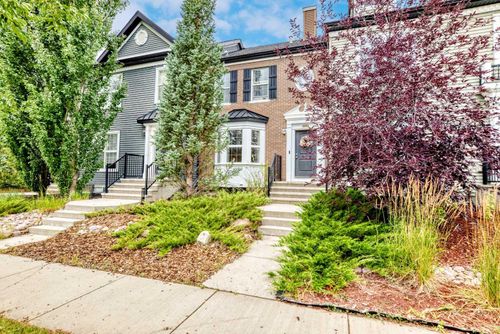 315 Chaparral Valley Dr Se, Calgary, AB, T2X0P7 | Card Image