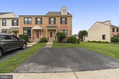 25 Ruth Rd, BROOKHAVEN, PA, 19015-1404 | Card Image