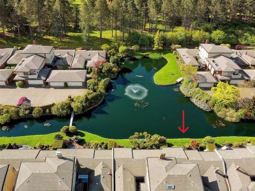125-2345 Cedar Hill Cross Rd, Victoria, BC, V8P5M8 | Card Image