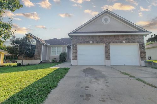 2500 Twin Oaks Dr, Harrisonville, MO, 64701-2973 | Card Image