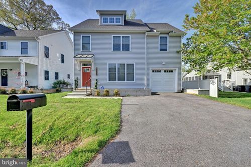 1205 Hawthorne St, SHADY SIDE, MD, 20764-9669 | Card Image