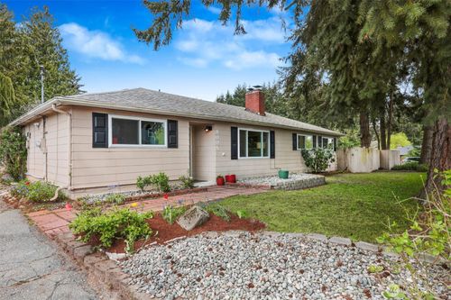 8005 220th St Sw, Edmonds, WA, 98026-8119 | Card Image