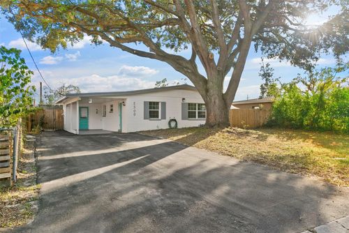 2309 E Liberty St, TAMPA, FL, 33612-6256 | Card Image