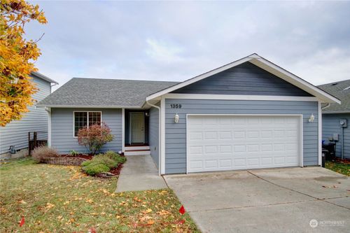 1359 Ne Big Berry Loop, Oak Harbor, WA, 98277 | Card Image