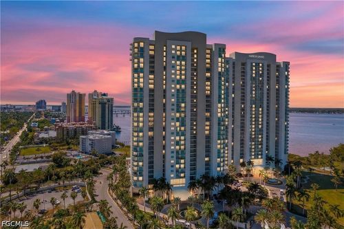 2502-3000 Oasis Grand Blvd, FORT MYERS, FL, 33916-1644 | Card Image