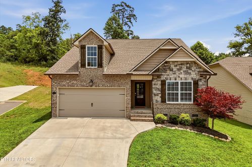 3740 Parker Harrison Way, Knoxville, TN, 37924-1683 | Card Image