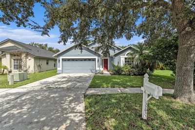 32033 Brookstone Drive, House other with 3 bedrooms, 2 bathrooms and null parking in Wesley Chapel FL | Image 2