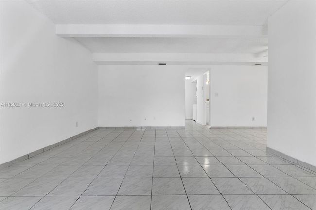 APT-511 - 1125 S Flagler Ave, Condo with 2 bedrooms, 2 bathrooms and null parking in Pompano Beach FL | Image 32
