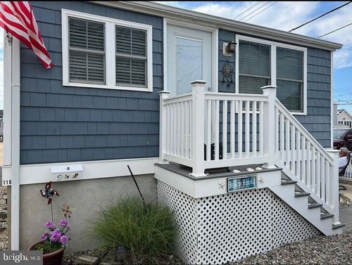 110 W Amberjack Way, LAVALLETTE, NJ, 08735-1203 | Card Image