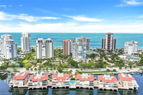 4-405-4400 Gulf Shore Blvd N, NAPLES, FL, 34103-2216 | Card Image