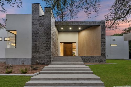 718 Ridgemont Ave, Terrell Hills, TX, 78209-2845 | Card Image