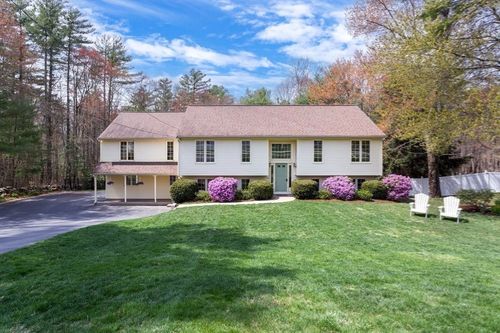 74 Oxford Dr, Franklin, MA, 02038-3453 | Card Image