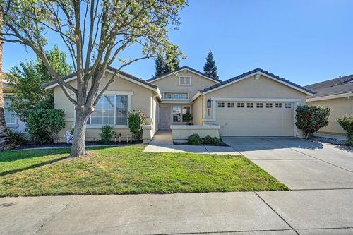 9052 Pembridge Dr, Elk Grove, CA, 95624-1342 | Card Image