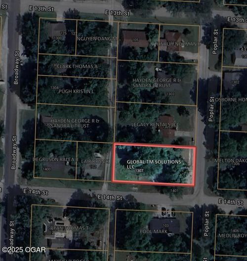 7and8-1307 Poplar St, Lamar, MO, 64759-1936 | Card Image