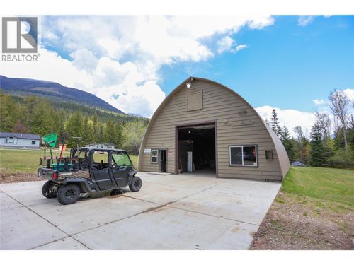 6142 Highway 3a Highway, Nelson, BC, V1L6S8 | Card Image