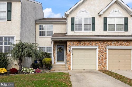 67 Hearthstone Ln, MARLTON, NJ, 08053-5367 | Card Image