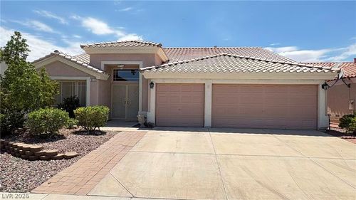 551 Duran St, Henderson, NV, 89015-6970 | Card Image