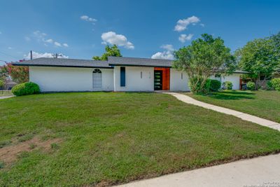 4118 Springview Dr, House other with 4 bedrooms, 2 bathrooms and null parking in San Antonio TX | Image 2