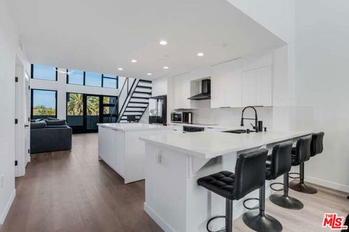 426-13045 Pacific, Playa Vista, CA, 90094 | Card Image
