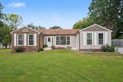 120 Slater St, White Bluff, TN, 37187-2012 | Card Image