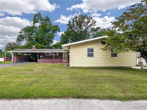 224 E Ofallon Dr, Caseyville, IL, 62232-2039 | Card Image