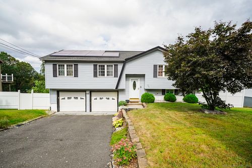 267 Fieldwood Rd, Waterbury, CT, 06704-1160 | Card Image
