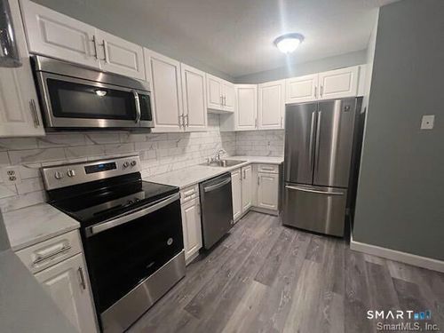 62-371 Emmett St, Bristol, CT, 06010-7779 | Card Image