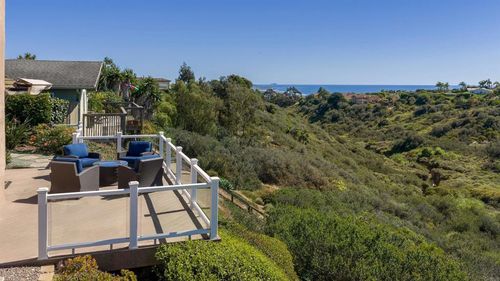 5958 Sagebrush Rd, La Jolla, CA, 92037-7039 | Card Image