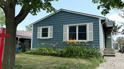 main-floor-81 United Sq, Scarborough, ON, M1B2B9 | Card Image