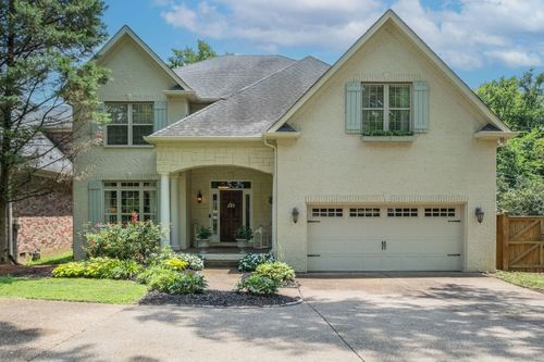 210B Page Rd, Nashville, TN, 37205 | Card Image