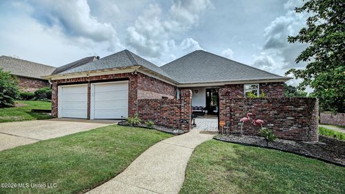 104 Greens View Dr, Madison, MS, 39110-8854 | Card Image