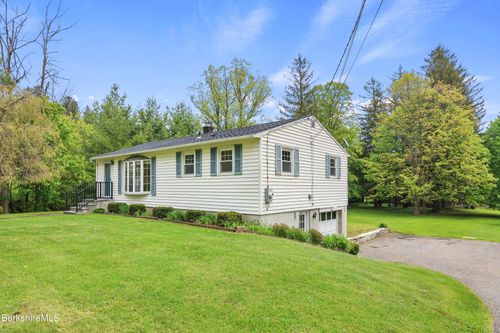 555 Marble St, Lee, MA, 01238-9478 | Card Image