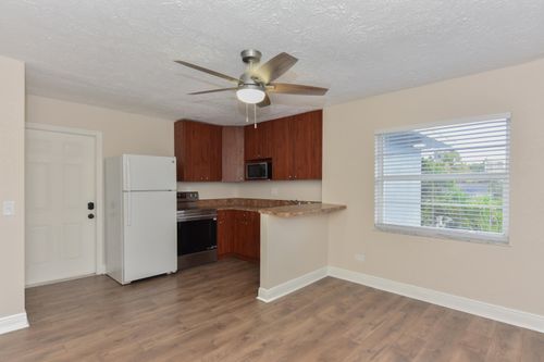 9-605 N Federal Hwy, Lake Worth Beach, FL, 33460-3188 | Card Image