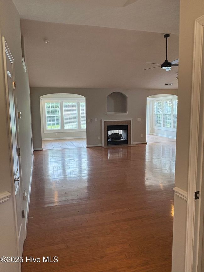 121 Mulberry Cir, House other with 4 bedrooms, 3 bathrooms and 2 parking in Hampstead NC | Image 6