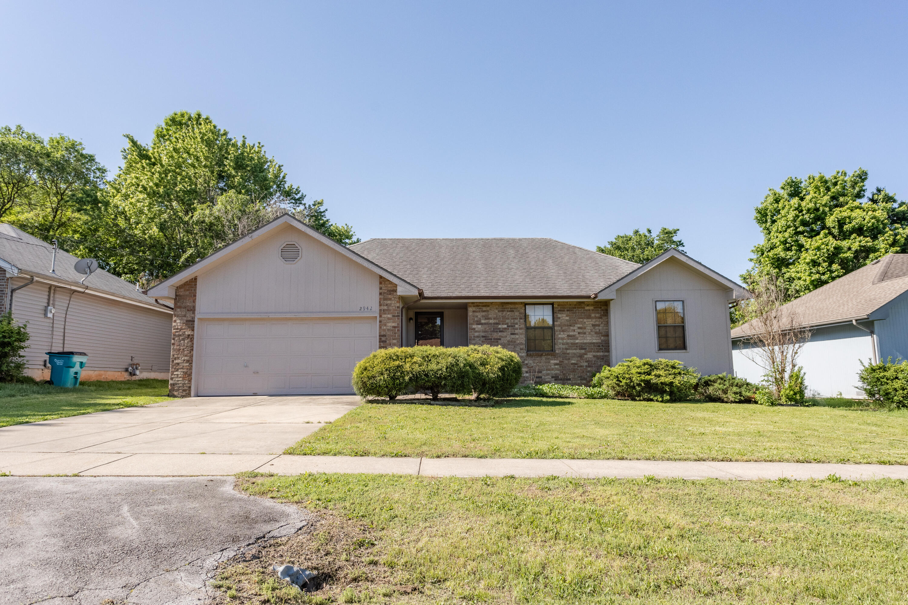 Chattanooga St, Springfield, MO 65804