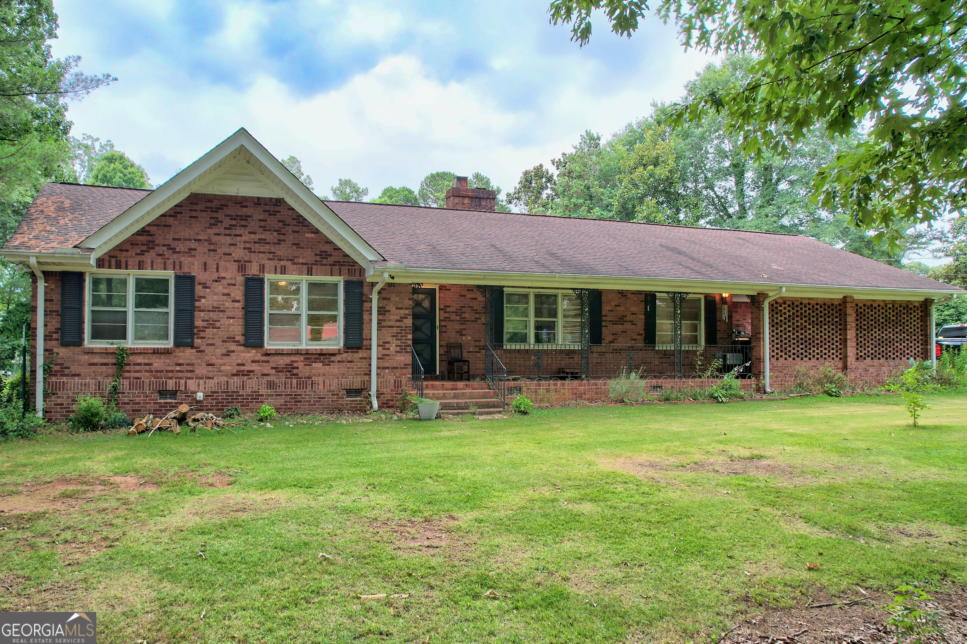 Lakeview Hts, Cornelia, GA 30531